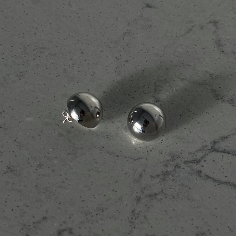 Second Wind The Linda Stud Earrings - Silver